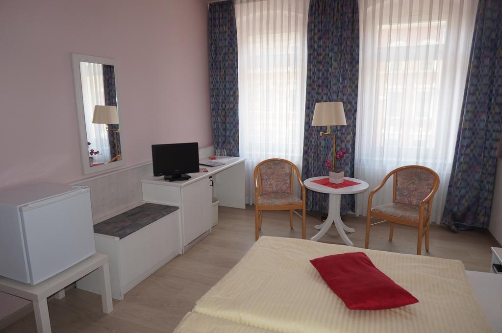 Hotel Elisenhof Κέμνιτς Εξωτερικό φωτογραφία